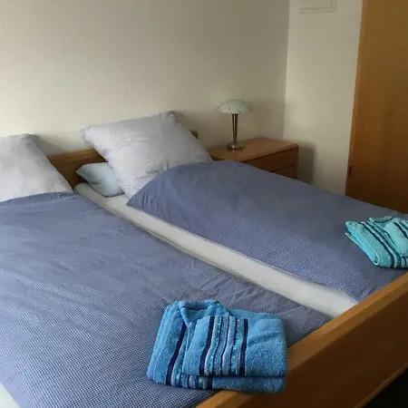 Rossis Nuest, 31516 Uplengen