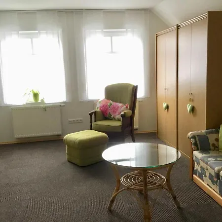 アパート Rossis Nuest, 31516